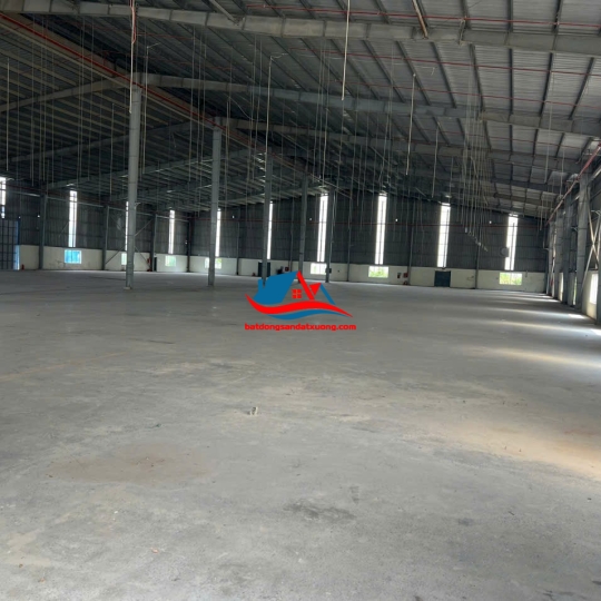 TIN BÁN  XƯỞNG KHU CÔNG NGHIỆP TÂN UYÊN BÌNH DƯƠNG 